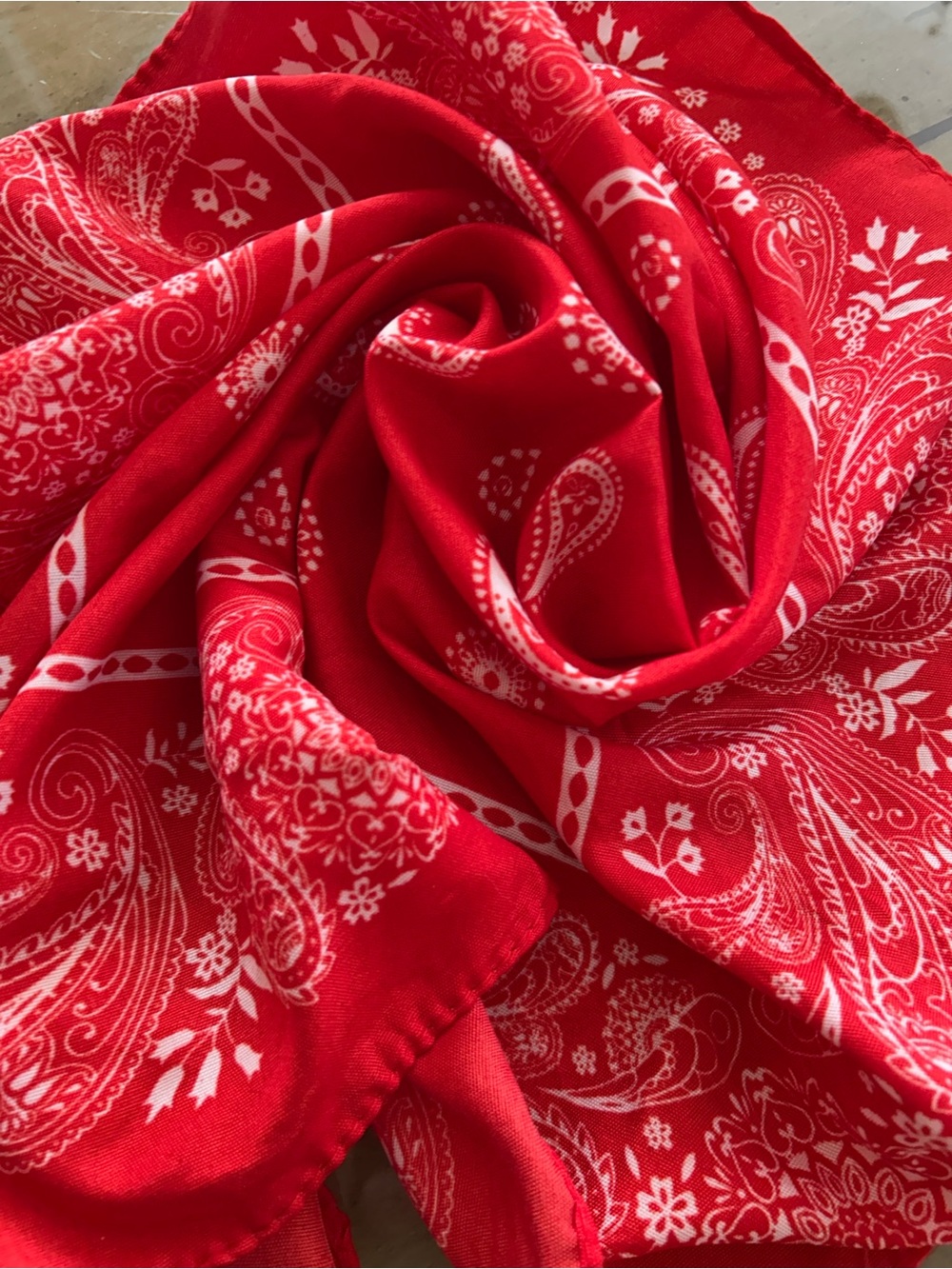 Red Paisley Scarf with white accent color 19“ x 19“